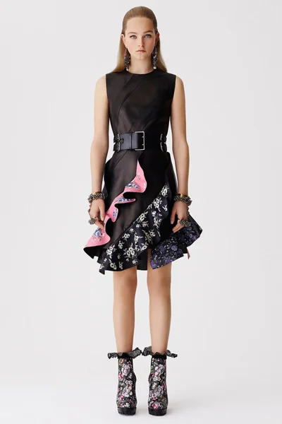 Look 15